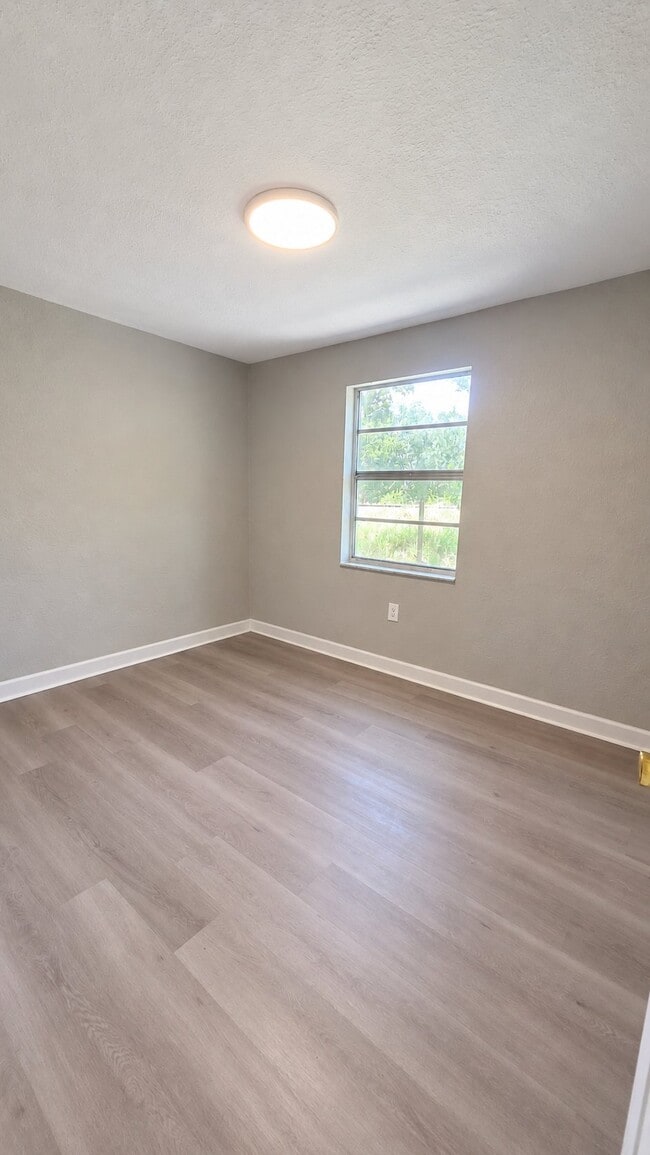 101 S Forest St Unit 1