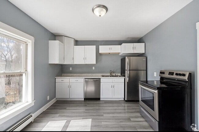 Building Photo - 144 High St Unit 1 Rental