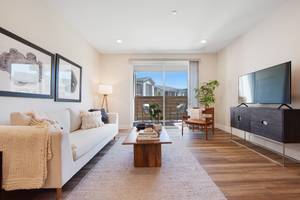 Building Photo - Sonoma Ranch Rental