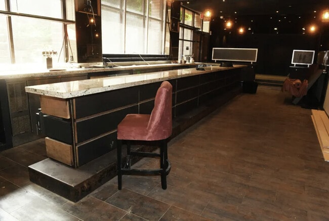 Gastropub Rebellion - Innovation Studios