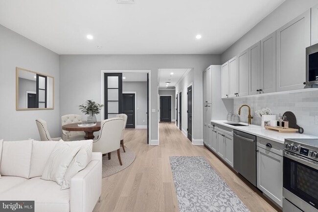 Building Photo - 200 S Broad St Unit 1011 Rental