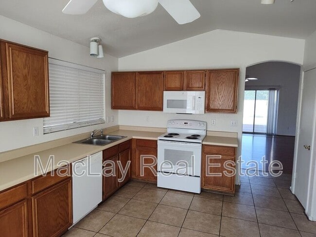 Photo - 510 W Sereno Dr