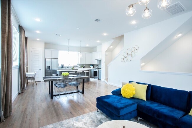 Photo - 2713 Eado Edge Ct