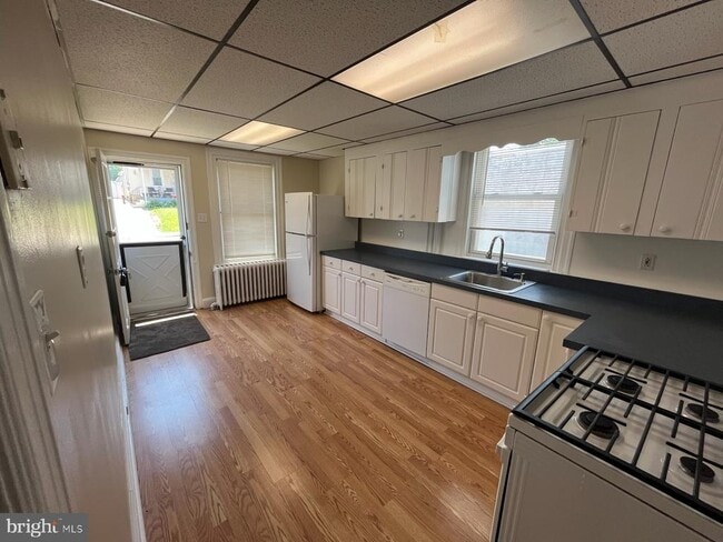 Photo - 1202 Huntingdon Rd