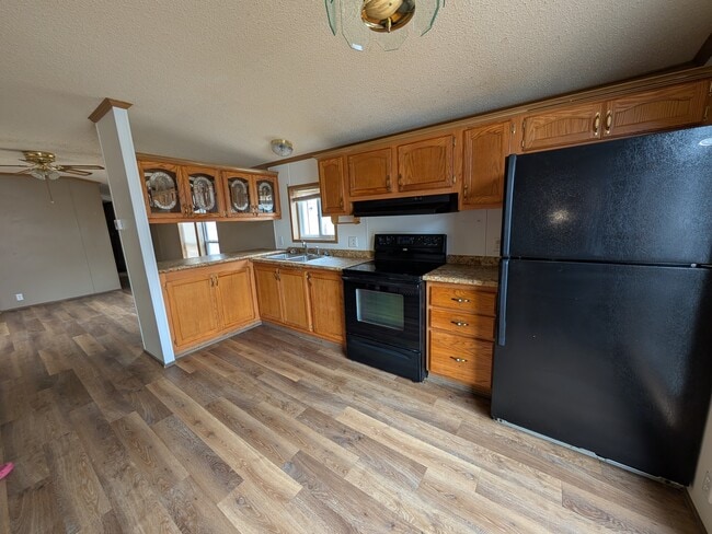 Photo - 14709 E 425 North Rd