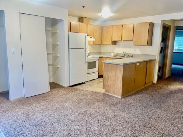 Photo - Westwood Park Apartments