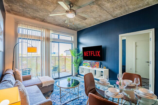 Photo - 888 N 4th St Unidad ID1263027P