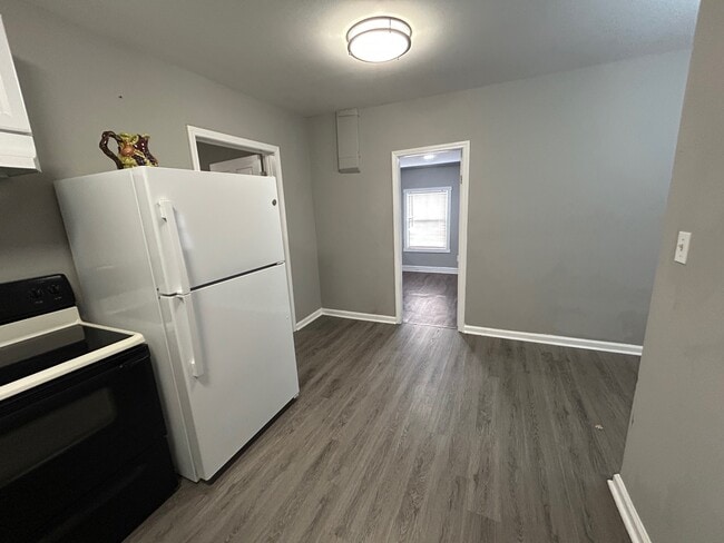 Photo - 3960 Craig Ave