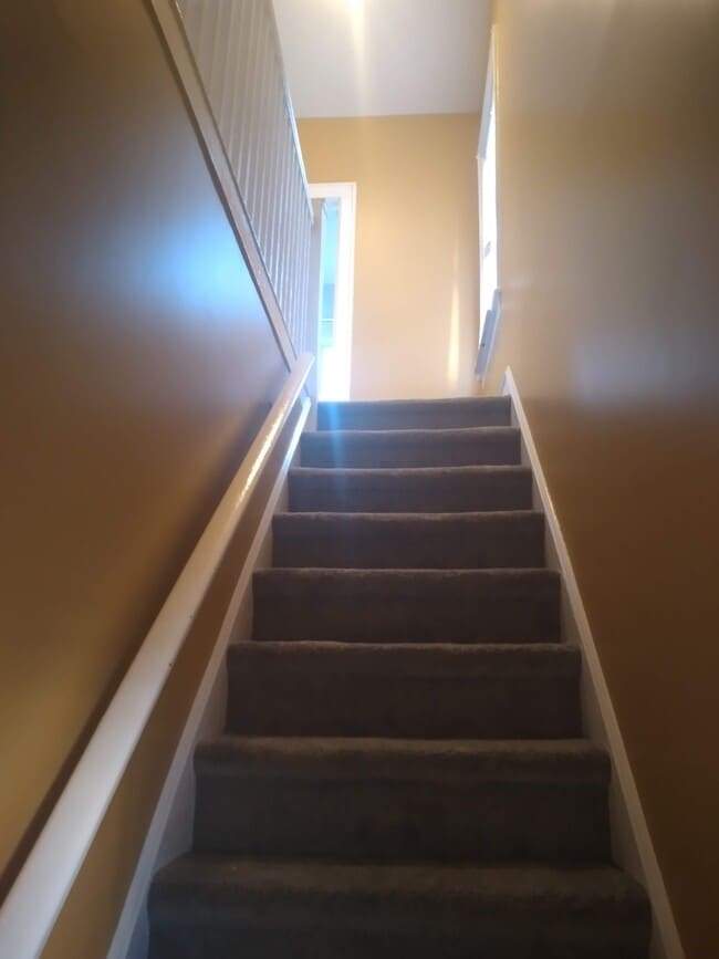 Photo - 115-11-211 219th St