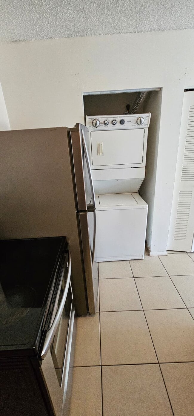 Photo - 1491 NW 22nd Ct