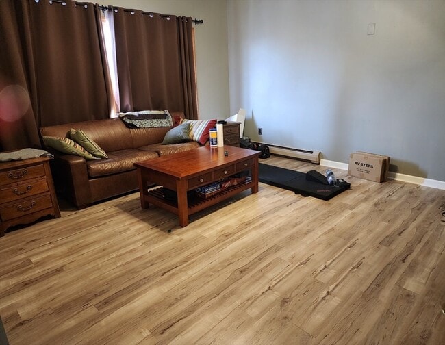 Photo - 586 Franklin St Unidad 1