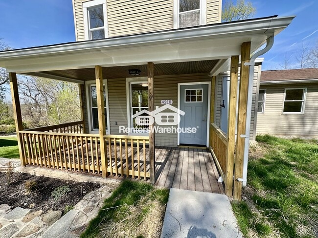 4210 College Ave