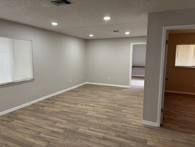Photo - Spacious 3BR/2BA Duplex – Fresh Remodel, P...