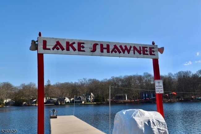 60 W Shawnee Trail