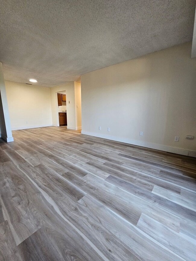 Photo - Oak View Apartments