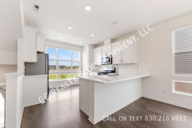 Photo - 2239 Parkside Dr