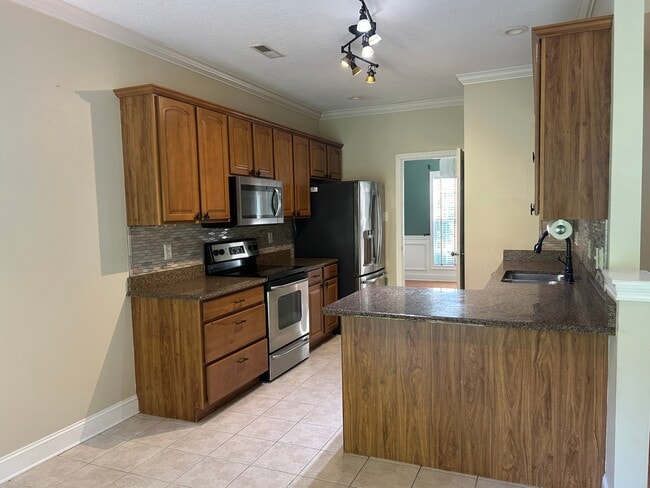 2807 Oakleigh Twp Dr