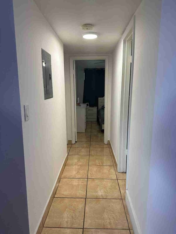 Photo - 630 W 72nd Pl