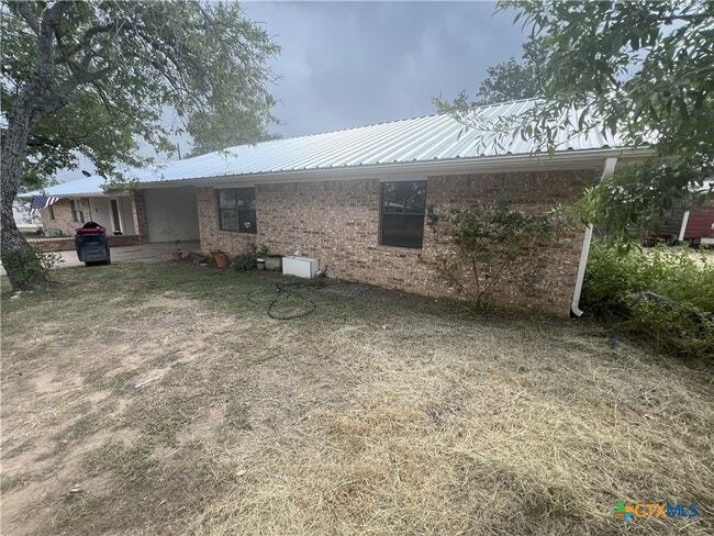 Building Photo - 1801 Forest Trail Rental