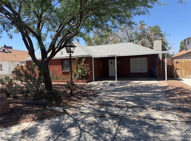 1311 Griffith Ave