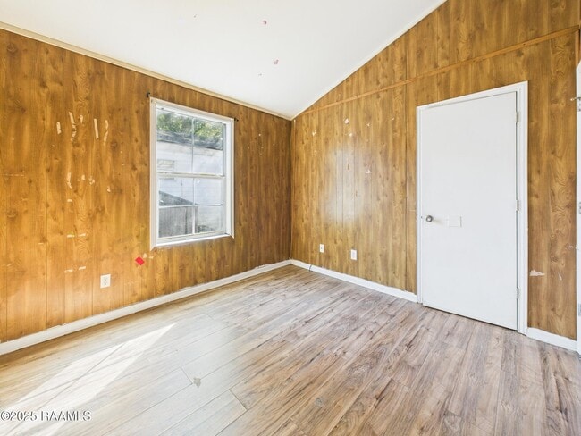 Photo - 111 Sternberg Dr