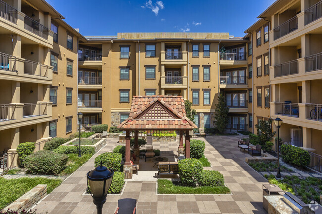 Building Photo - Portofino at Las Colinas Rental