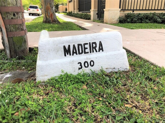 300 Madeira Ave Unit 304