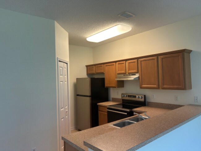 Photo - 2144 Brancaster Cir