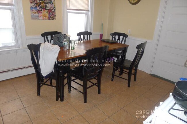 Photo - 55 Calumet St