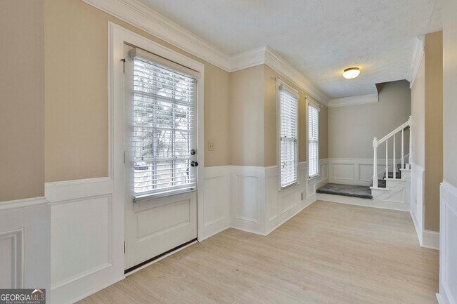 Photo - 544 Sullivan Rd
