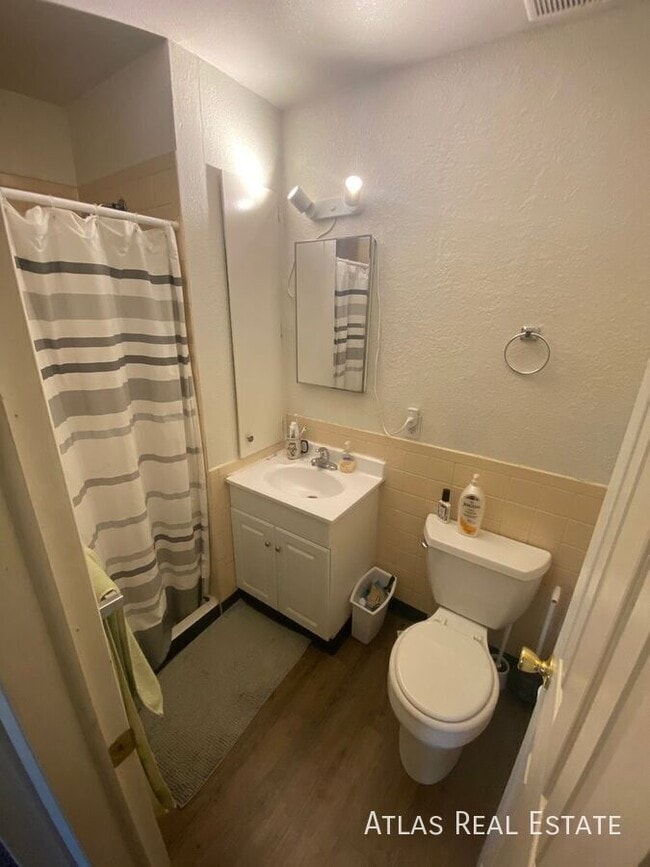 Photo - 1526 Lowell Blvd