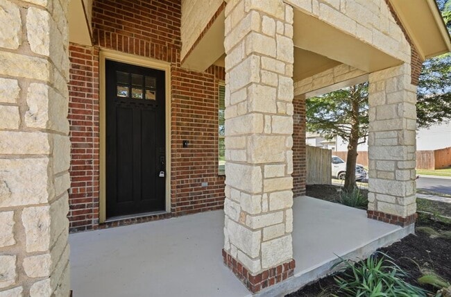 Photo - 351 Wincliff Dr