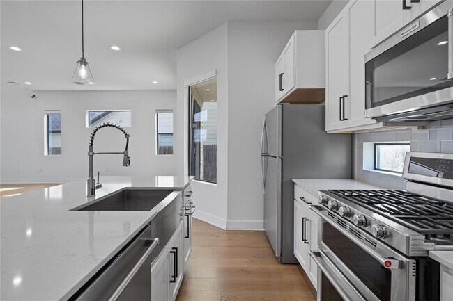 Photo - 409 Delmar Ave