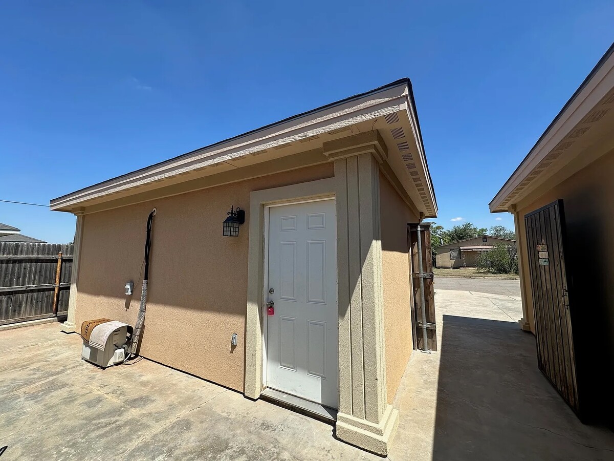 Photo - 1216 E Parker Ave