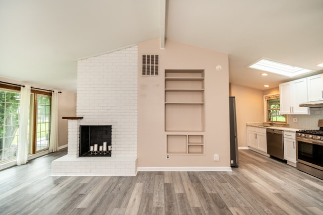Photo - 1239 Ashover Dr