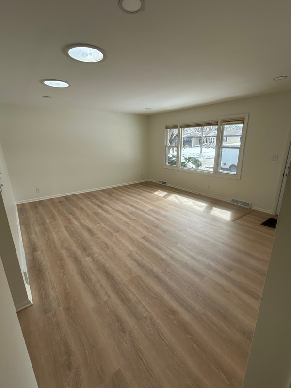 Photo - 402 Elmwood Dr