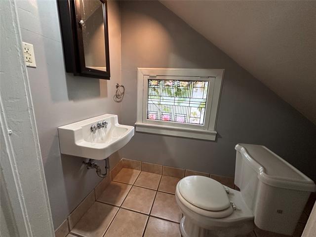 Photo - 5614 Columbia Ave