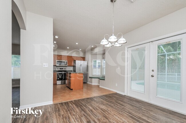 10904 Peppersong Dr