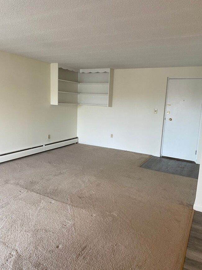 Photo - Residences at Riverside