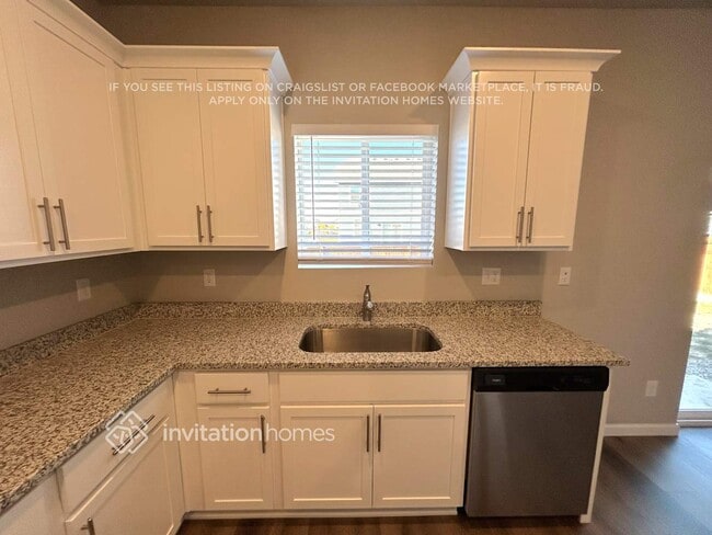 Photo - 1057 Long Meadows St