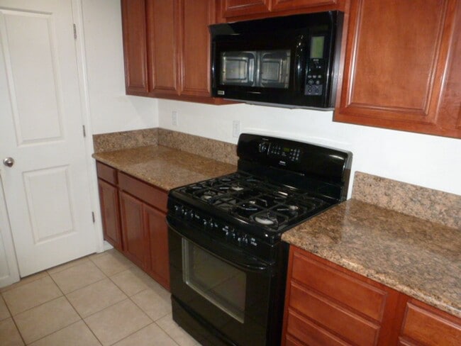 Photo - Four Bedroom, Three Bath Home in Somersett