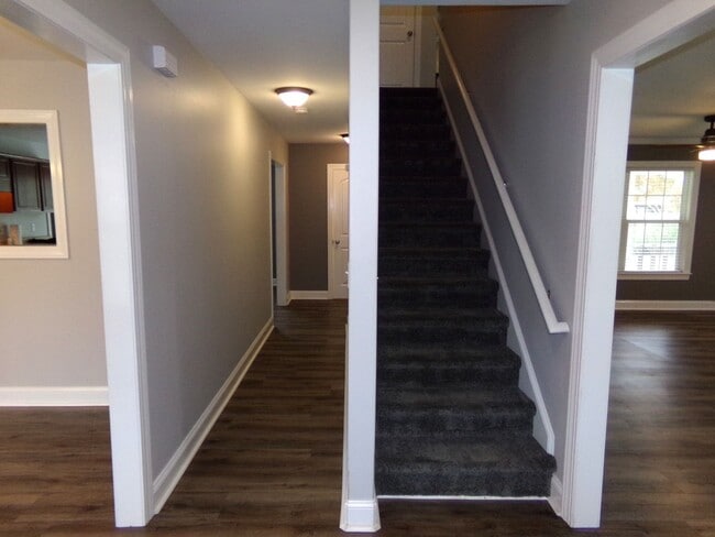 Photo - Beautiful Home in Indian Hills