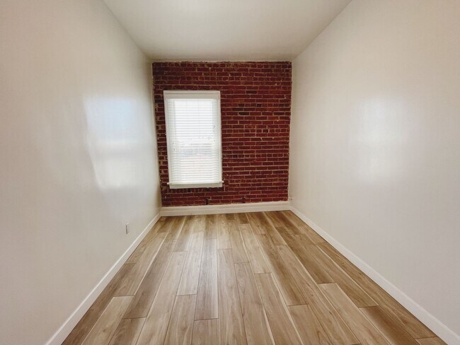 Photo - Cozy & Contemporary Studio in Koreatown