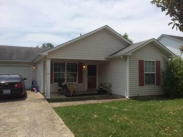 Photo - 476 Scottsdale Cir