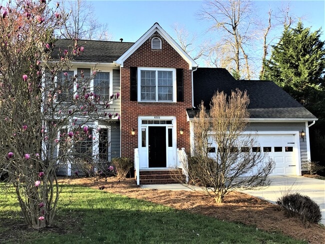 Building Photo - 6323 Stonewick Dr
