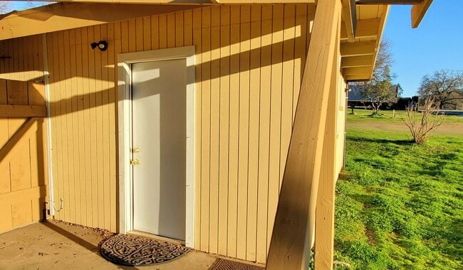 Photo - 1840 Green Valley Rd