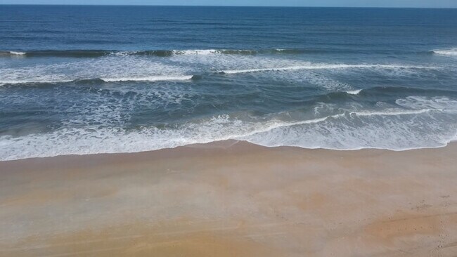 Photo - Just Beachy! 3bd 2ba by the Ocean