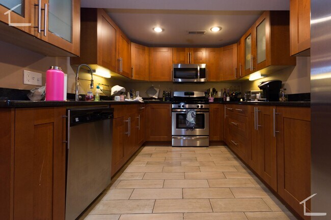21 Saint Lukes Rd