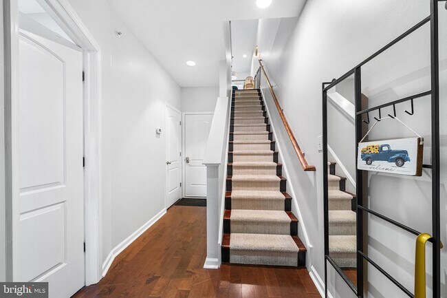 Photo - 1333 N Howard St