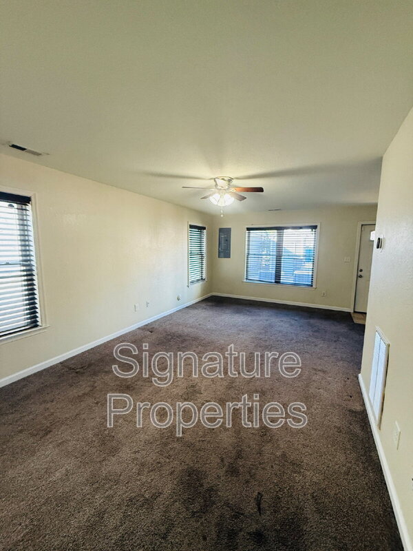 Photo - 3239 Granby St